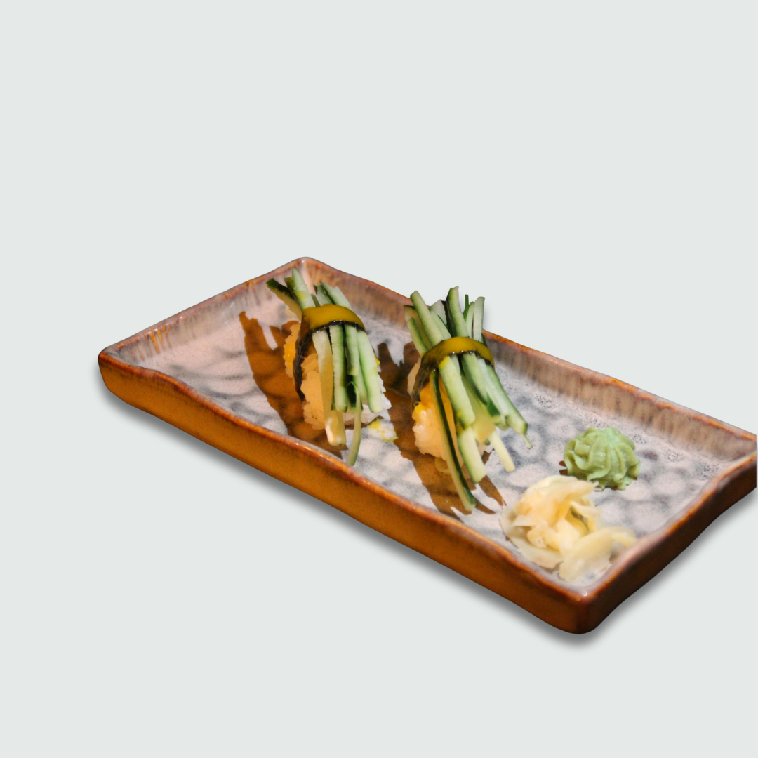 52. NIGIRI - GURKE | MANGO-Soße f,e,7 (2stk)